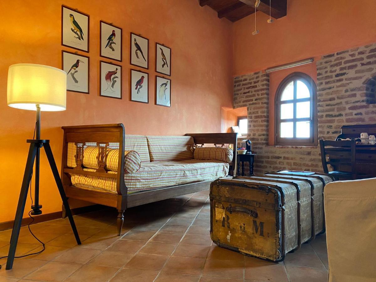 Foresteria Ristorante Conti Roero Monticello d'Alba Εξωτερικό φωτογραφία