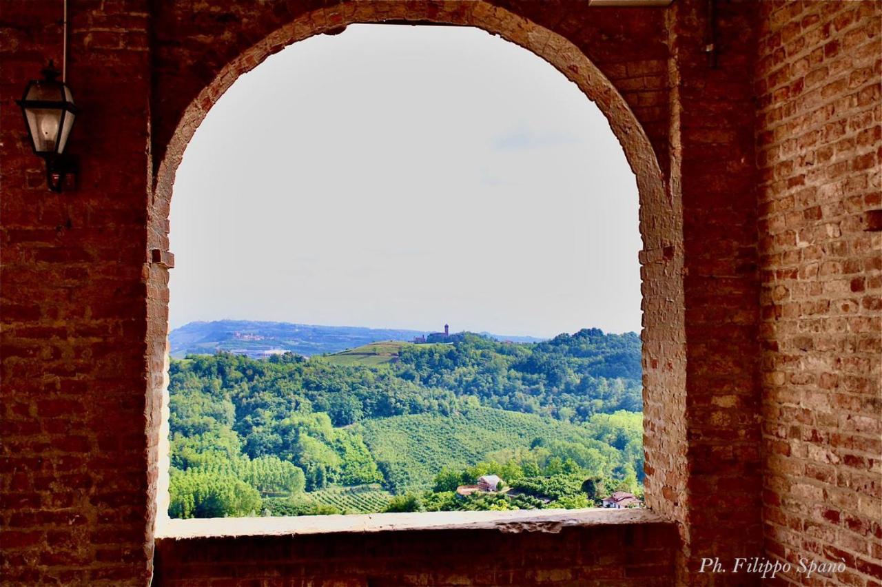 Foresteria Ristorante Conti Roero Monticello d'Alba Εξωτερικό φωτογραφία