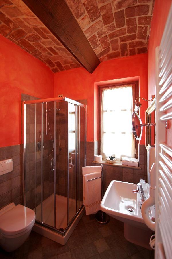 Foresteria Ristorante Conti Roero Monticello d'Alba Εξωτερικό φωτογραφία