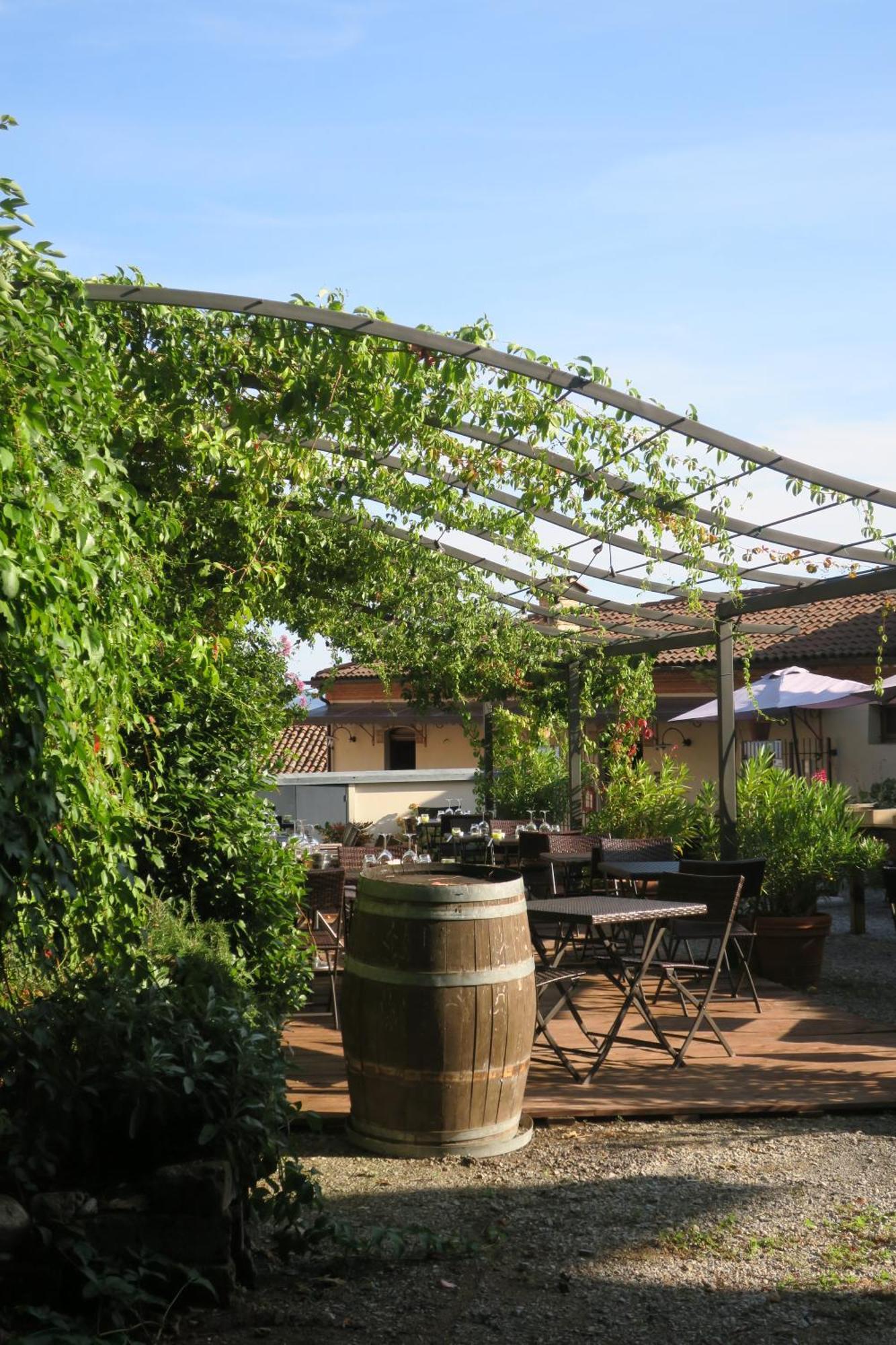 Foresteria Ristorante Conti Roero Monticello d'Alba Εξωτερικό φωτογραφία